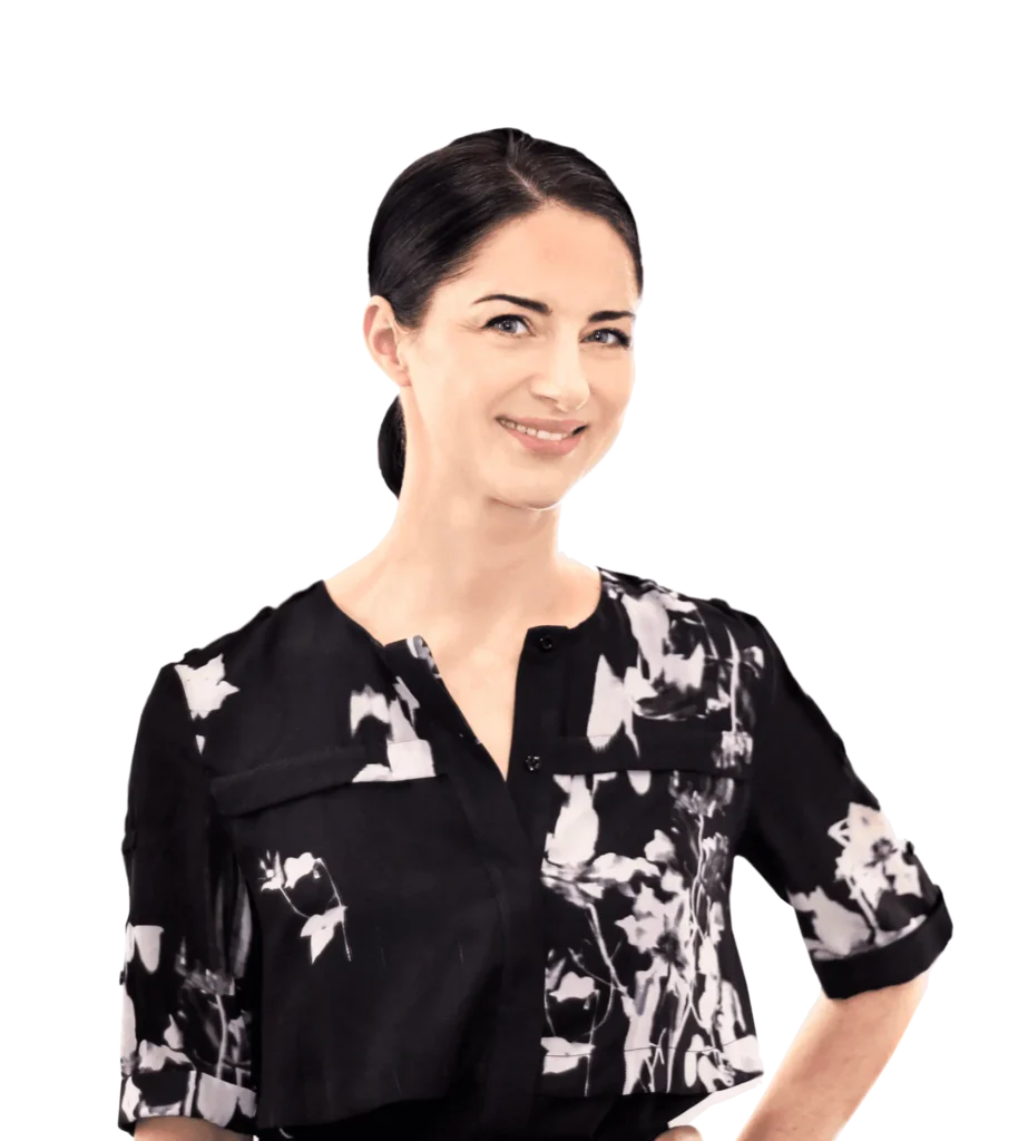 microblading eyebrows artist